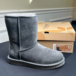 Koolaburra by UGG W Koola Short